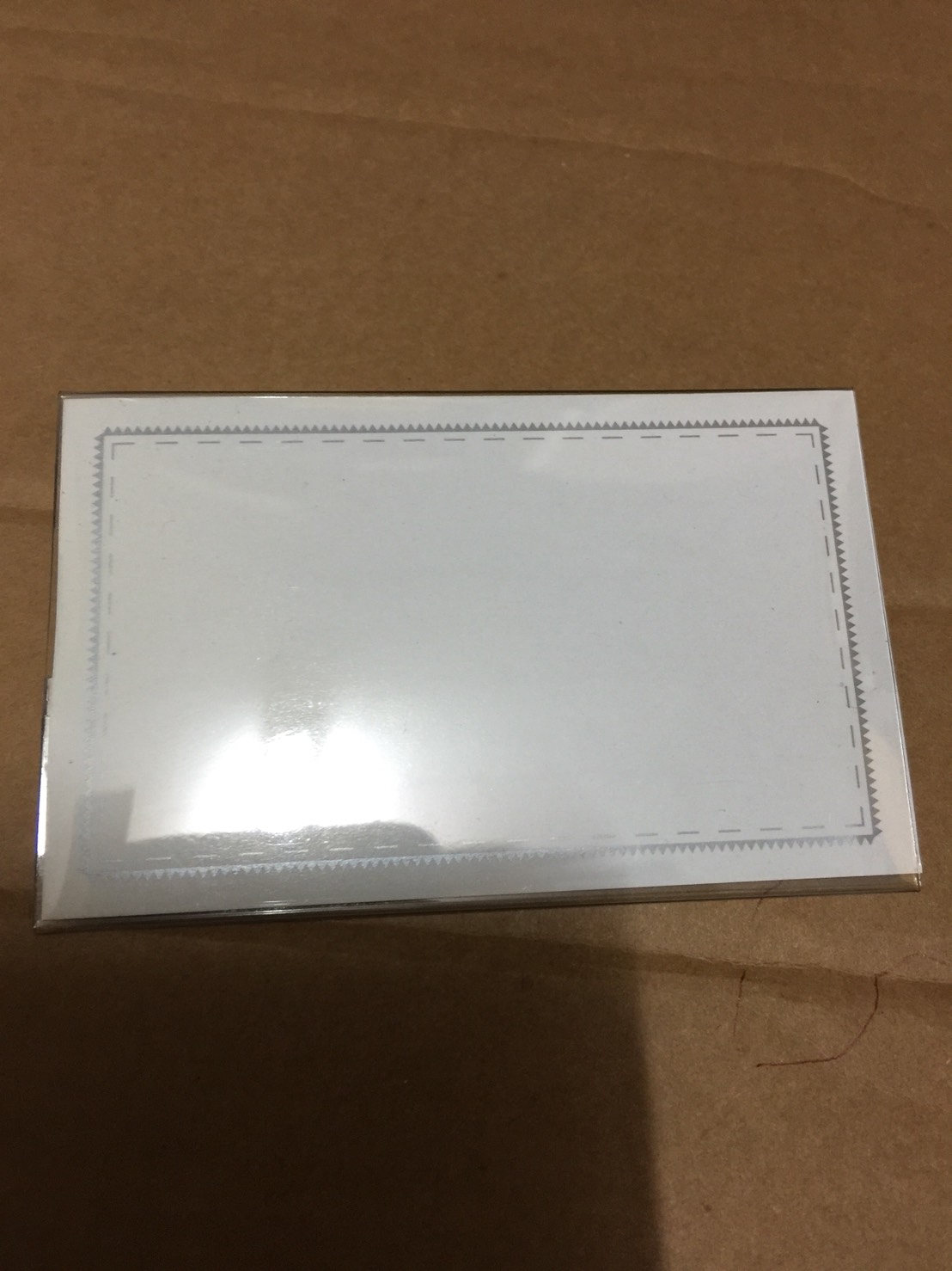 ป้ายชื่อพลาสติกแข็งมีคลิปหนีบSAKURA-PVC(กล่องละ50อัน)